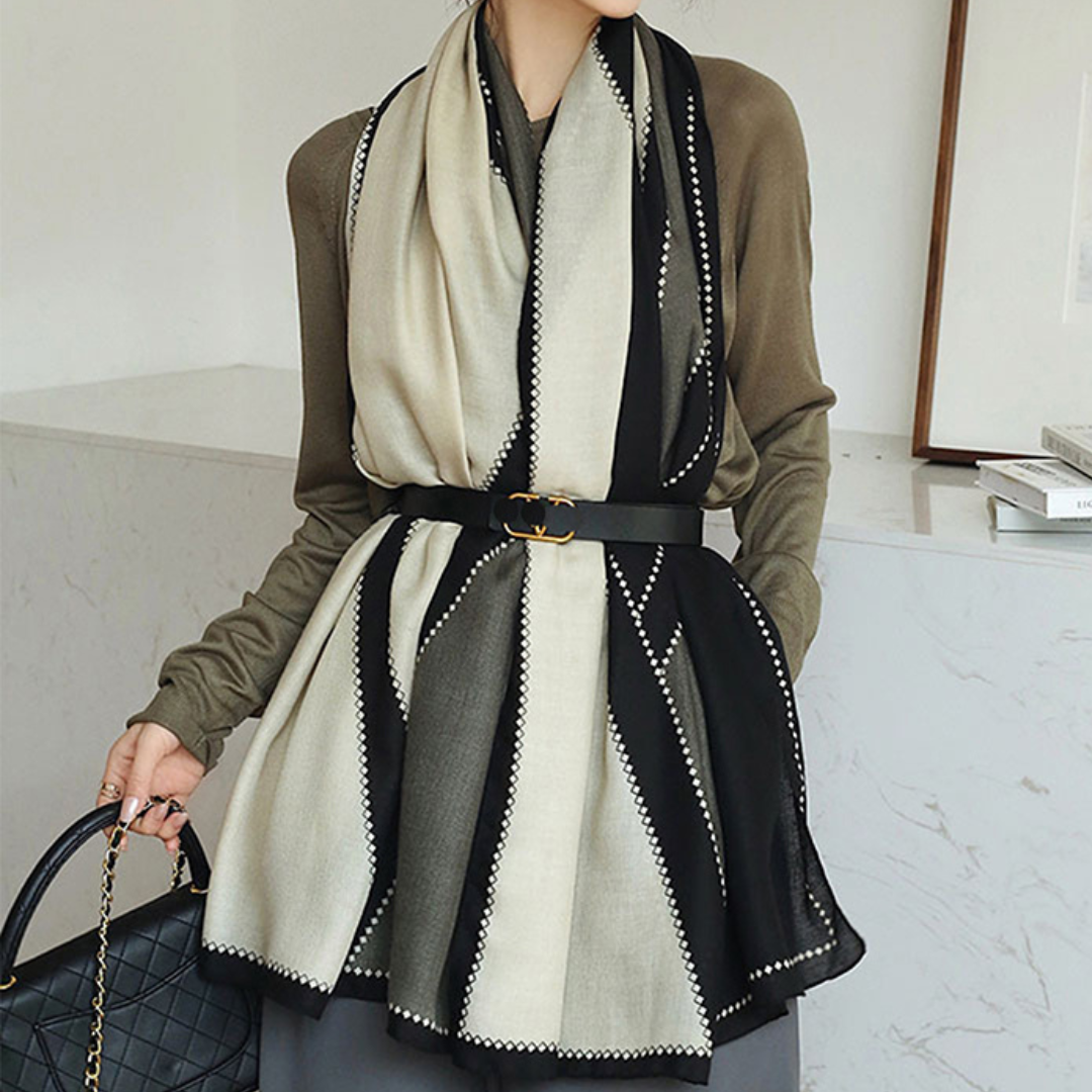 Audrey Geometry Shawl Artisio