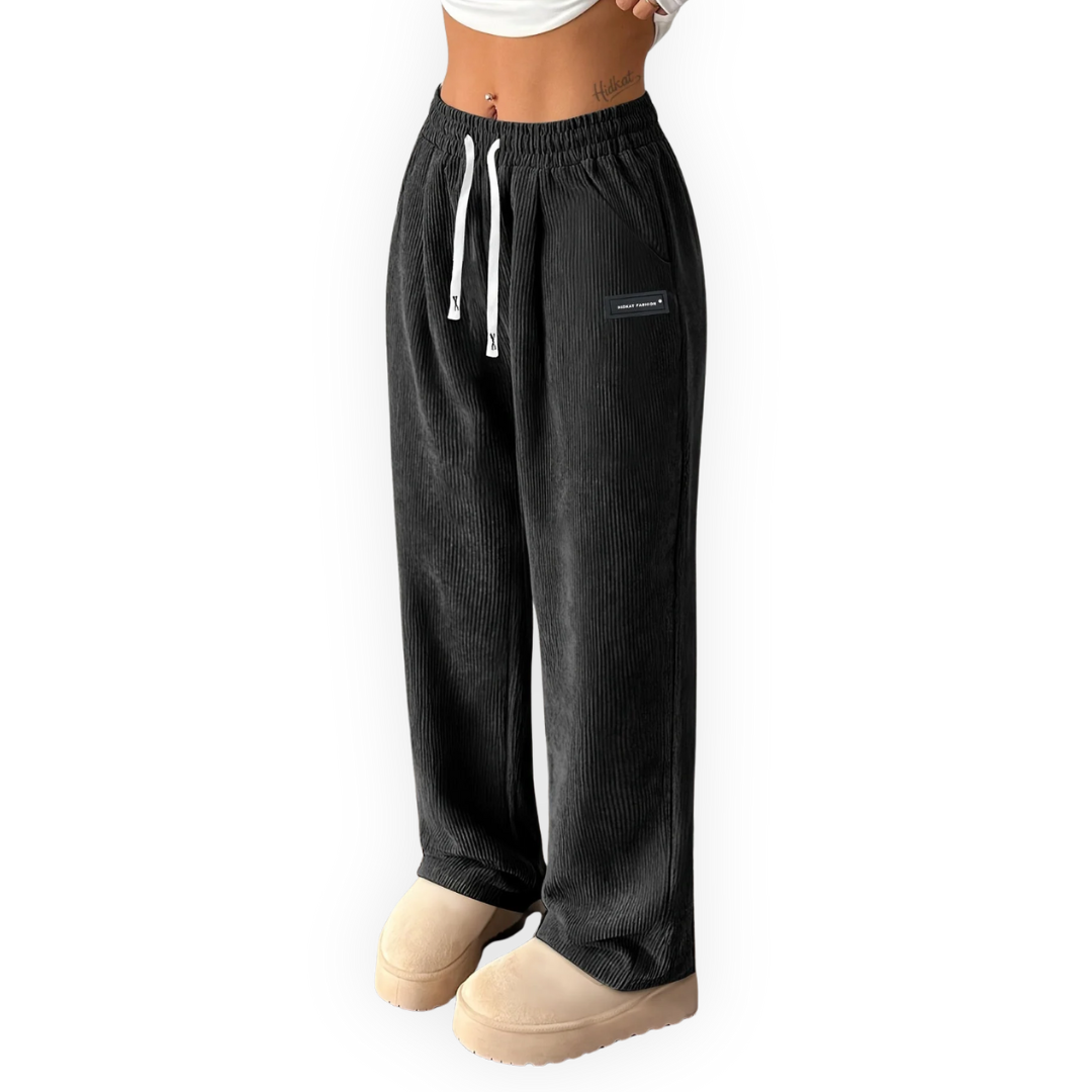 AT | Women’s Relaxed Fit Corduroy Wide Leg Pants