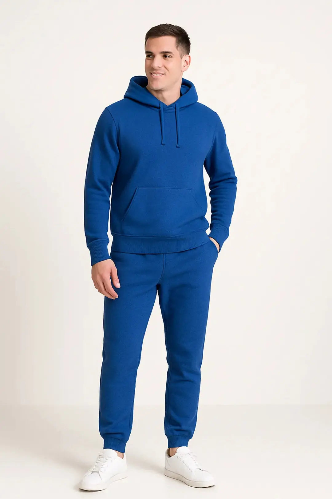 Blake Plain Hooded Fit Tracksuit Artisio