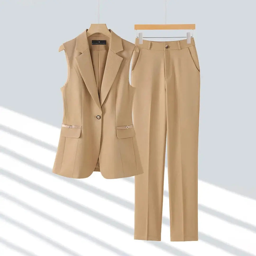 Chloe Montclair Executive Grace 2-Piece Pantsuit Set Artisio