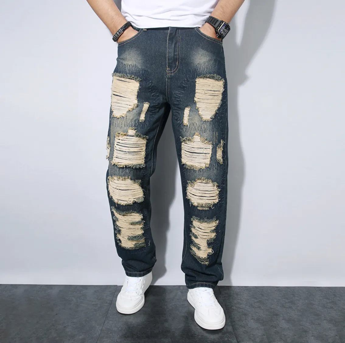 Men's Loose-Fit Distressed Jeans Artisio
