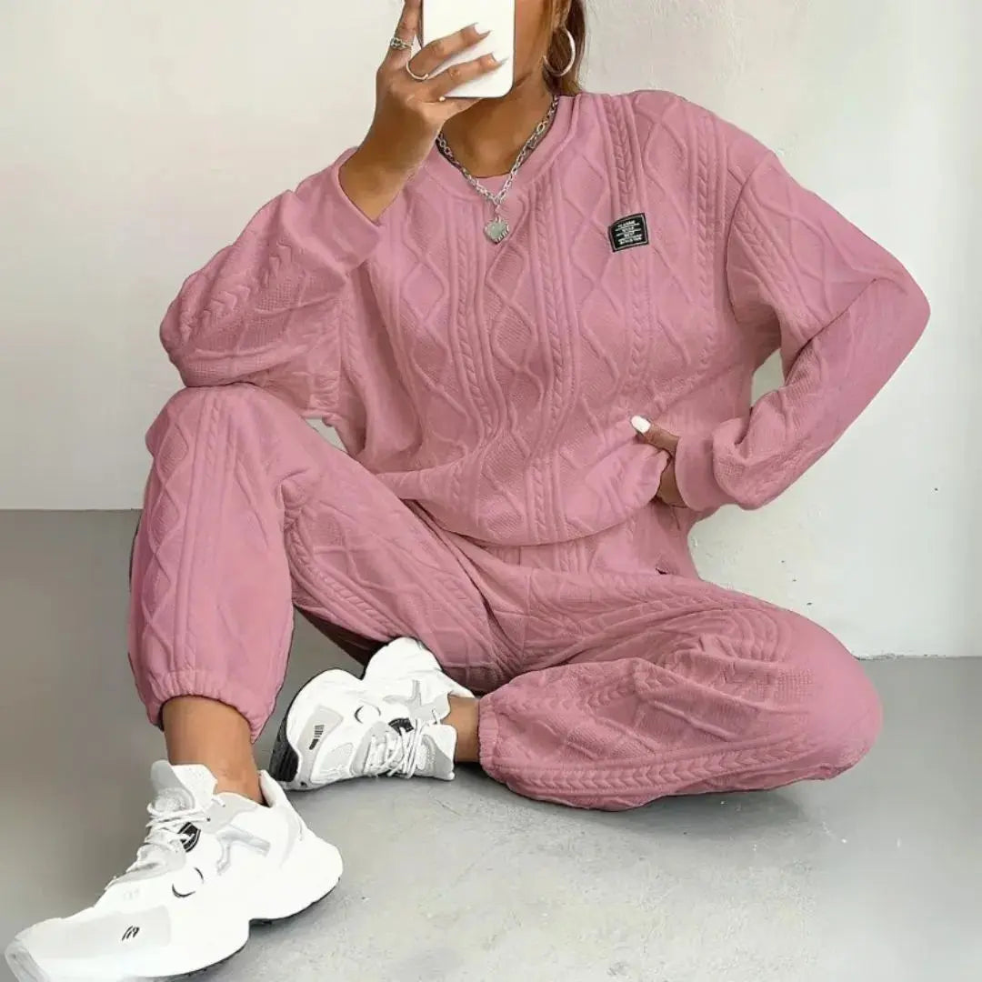 Neri Textured Cable Knit Lounge Set Artisio