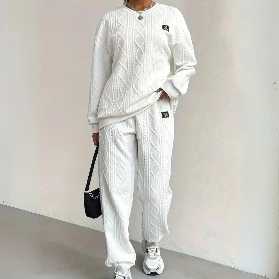 Neri Textured Cable Knit Lounge Set Artisio