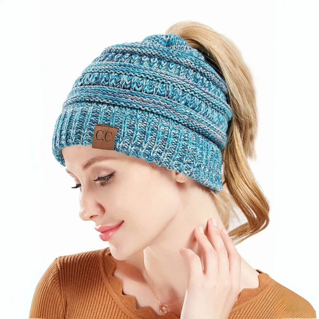 Olie Knit Ponytail Beanie Artisio