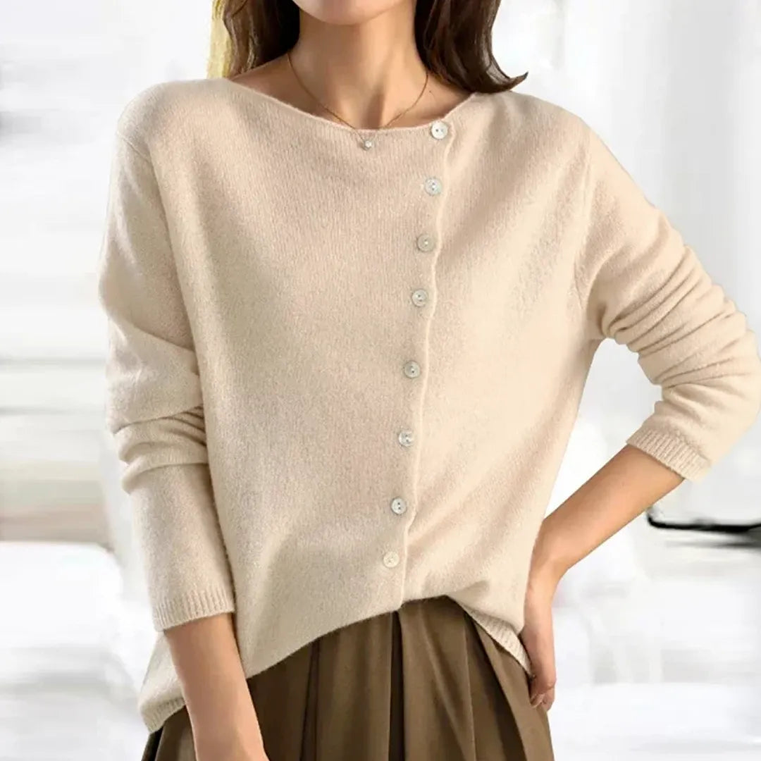 Vivian Button Sweater Artisio