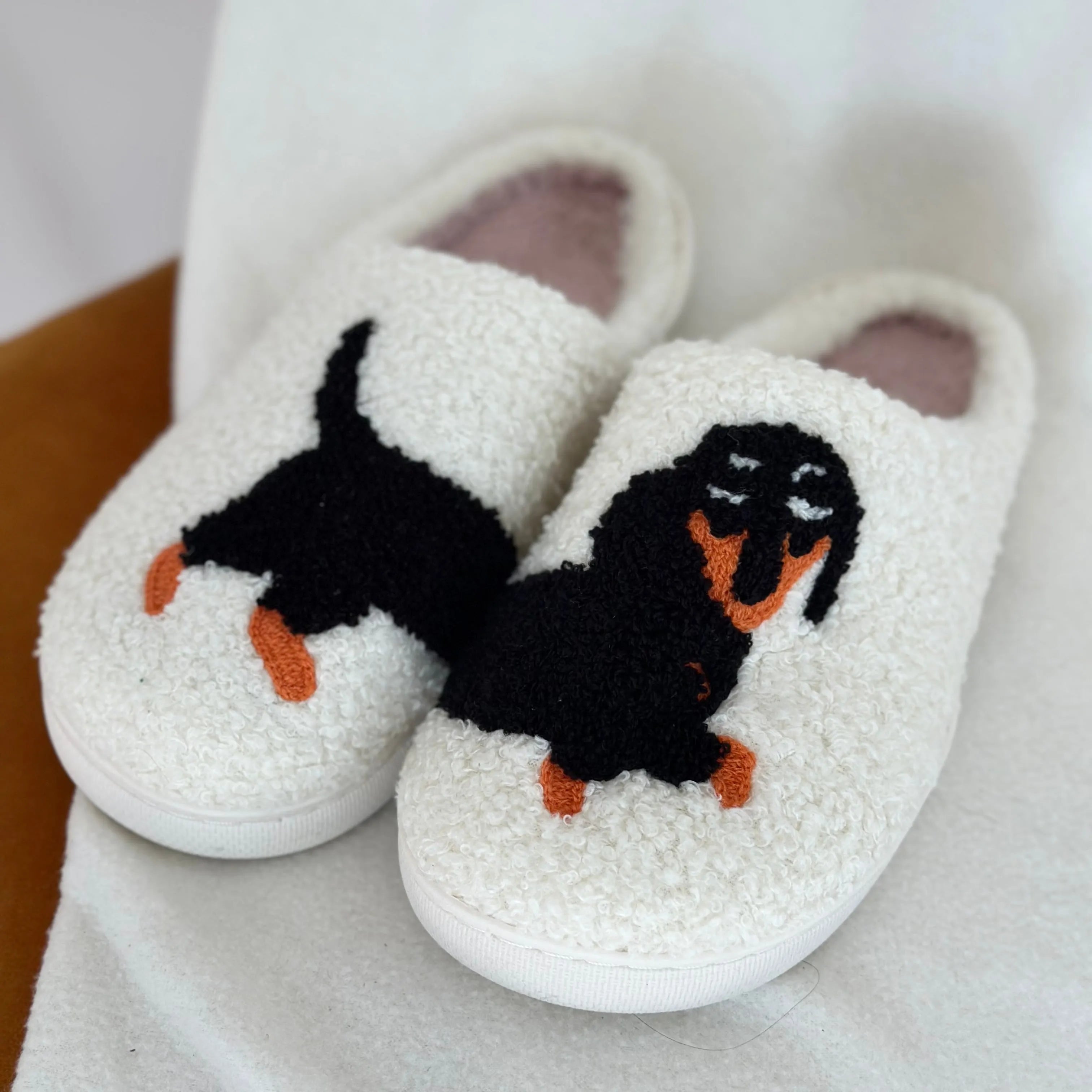 Women's Embroidered Dachshund Slippers Artisio