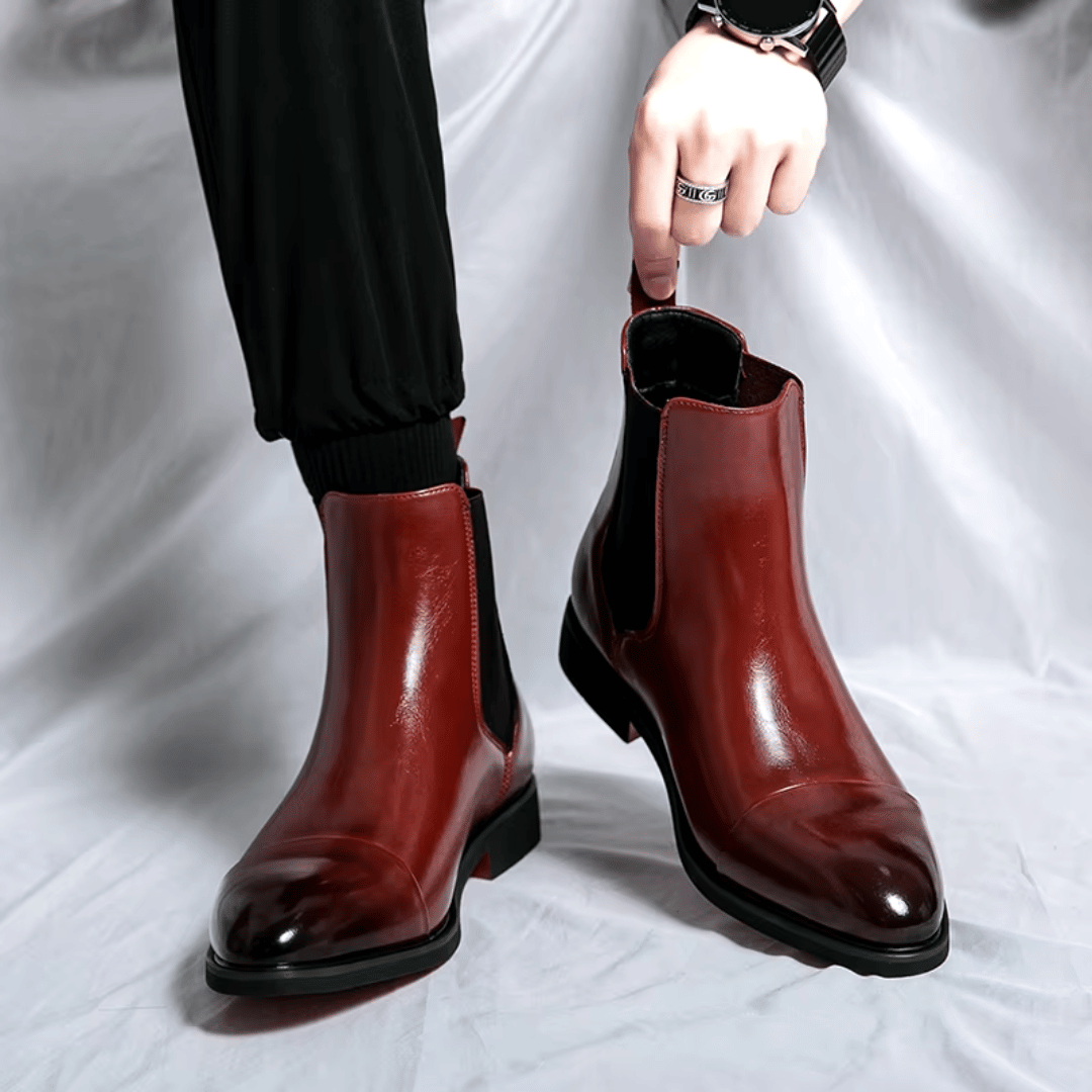 Ravello Signature Chelsea Boots