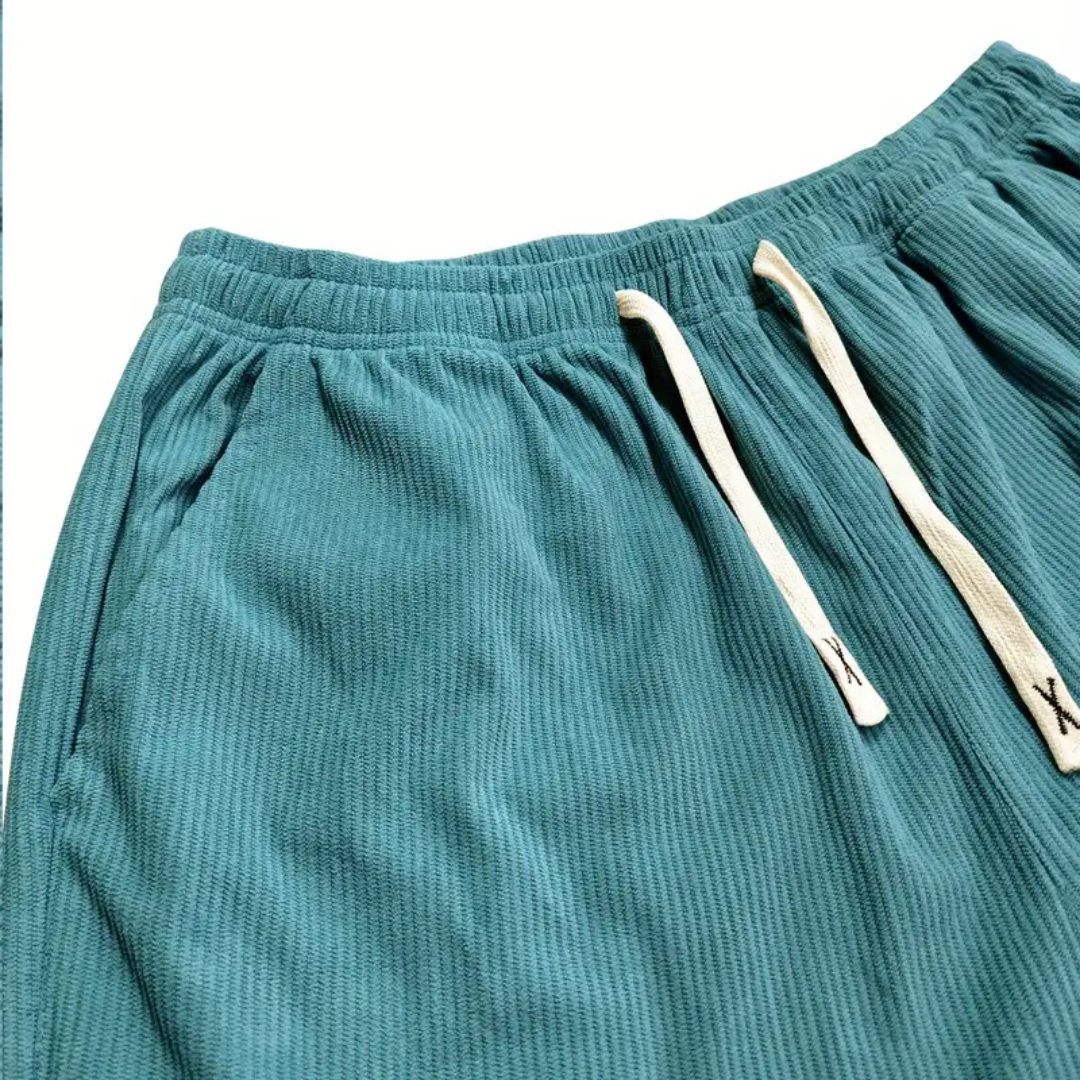 AT | Women’s  Relaxed Fit Corduroy Wide Leg Pants