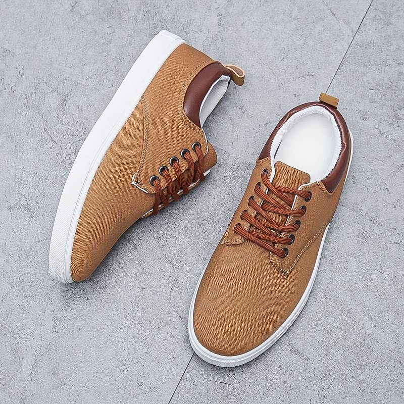 Valiant™ - Canvas Sneakers