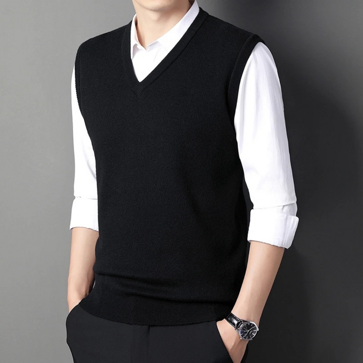 Harrison Solid Sweater Vest Artisio