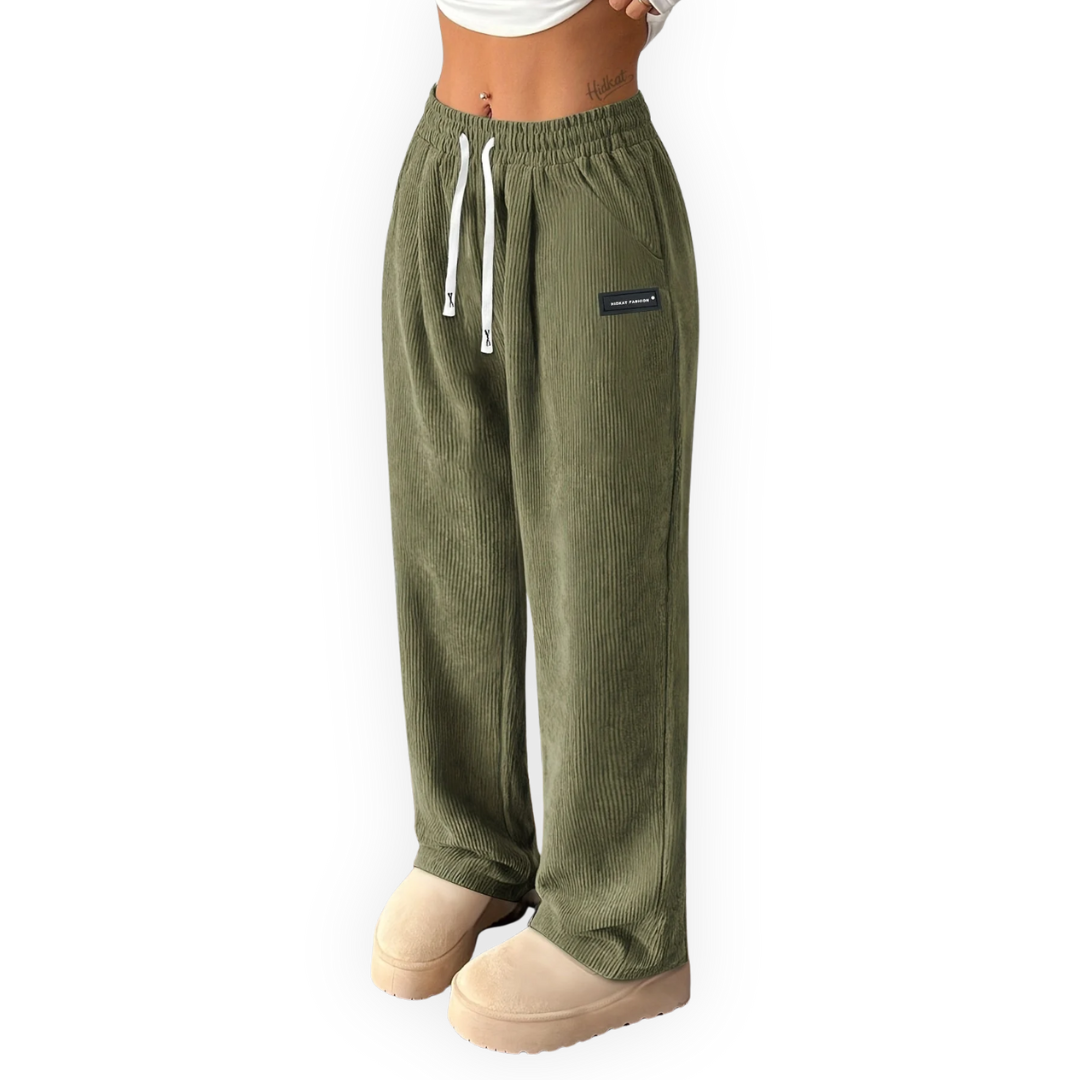 AT | Women’s  Relaxed Fit Corduroy Wide Leg Pants