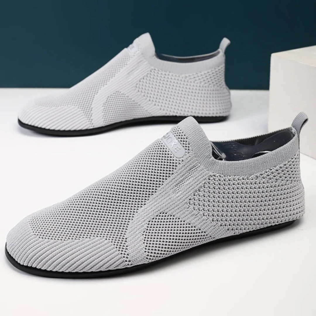 AT | Men Slip-On Mesh Sneakers