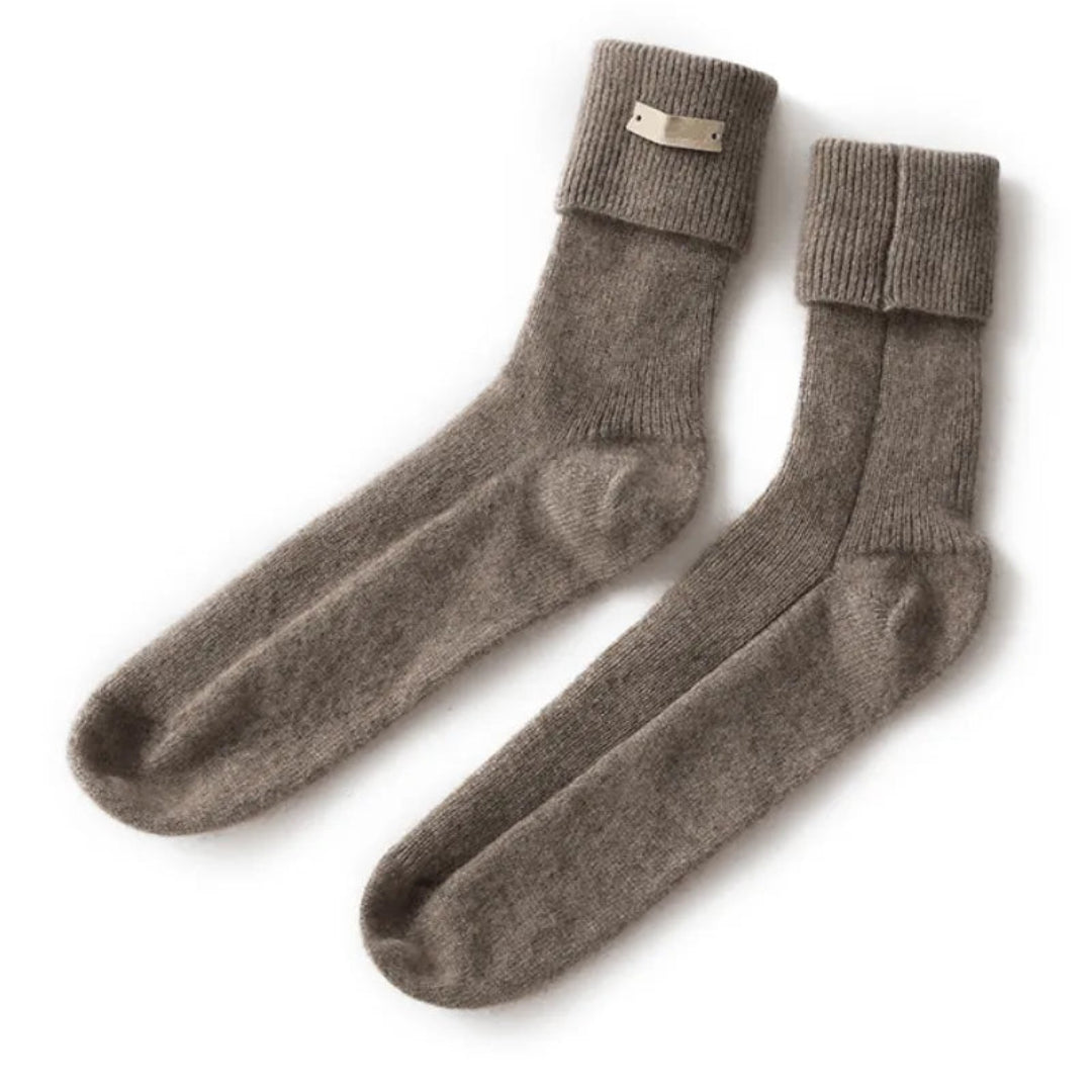 Amelia Pure Cashmere Crew Socks