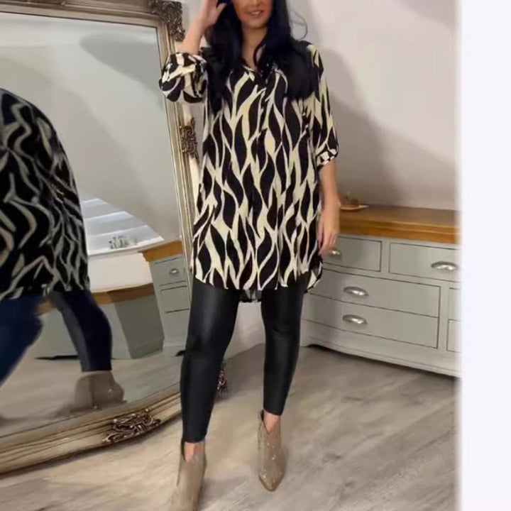 Artisio | Women Abstract Wave Longline Blouse