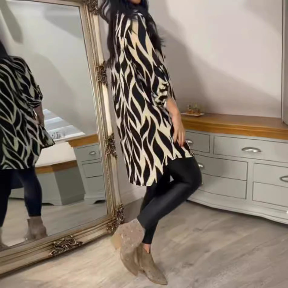 Artisio | Women Abstract Wave Longline Blouse
