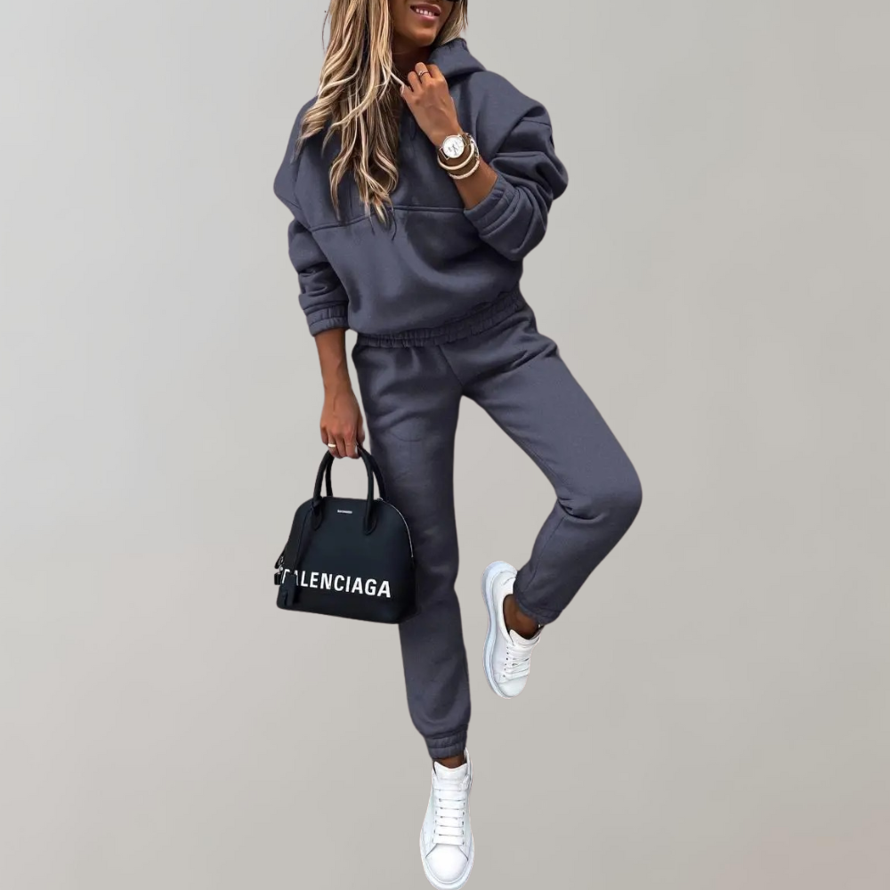 Artisio | Women Classic Hoodie Lounge Set