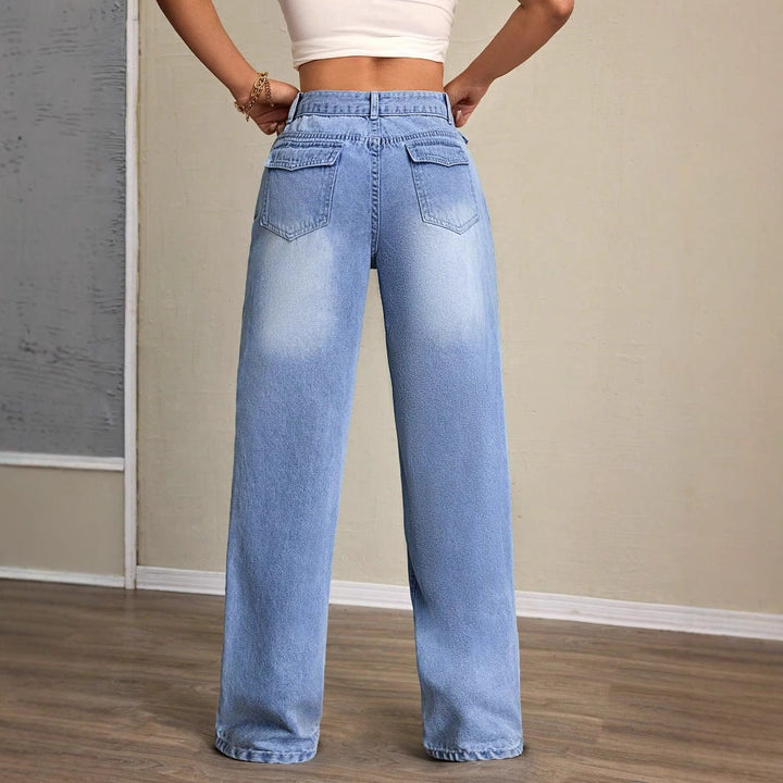Artisio | Women Classic Light Wash Jeans