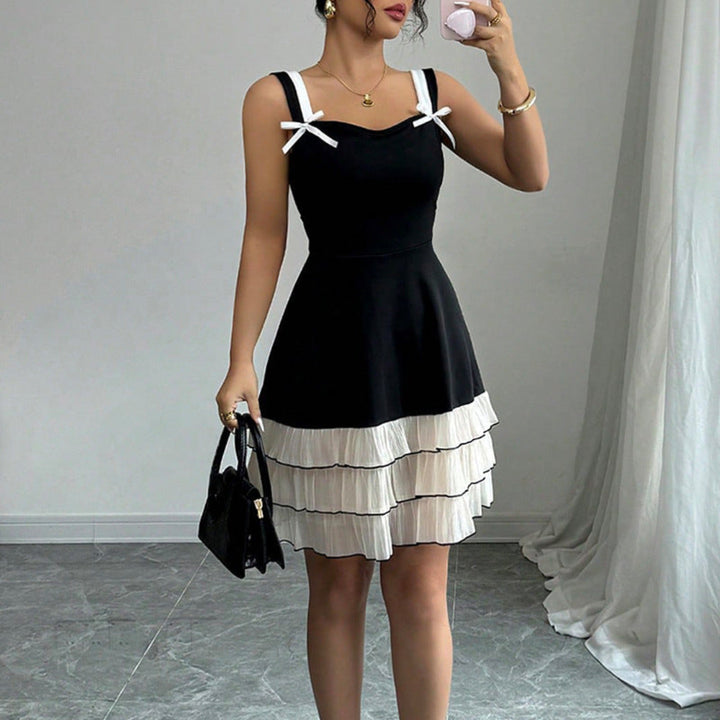 Artisio | Women Contrast Ruffle Mini Dress