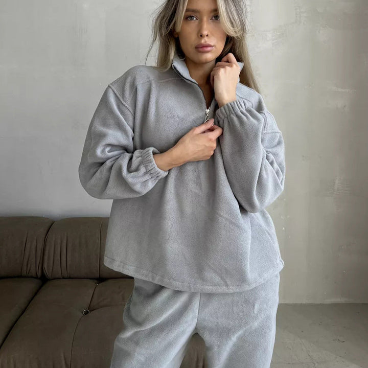 Artisio | Women Cozy Zip Sport Set