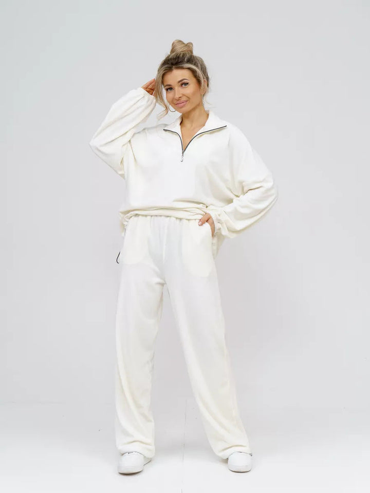 Artisio | Women Effortless Velour Co Ord
