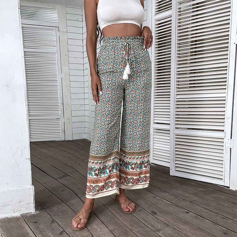 Artisio | Women Floral Border Pants