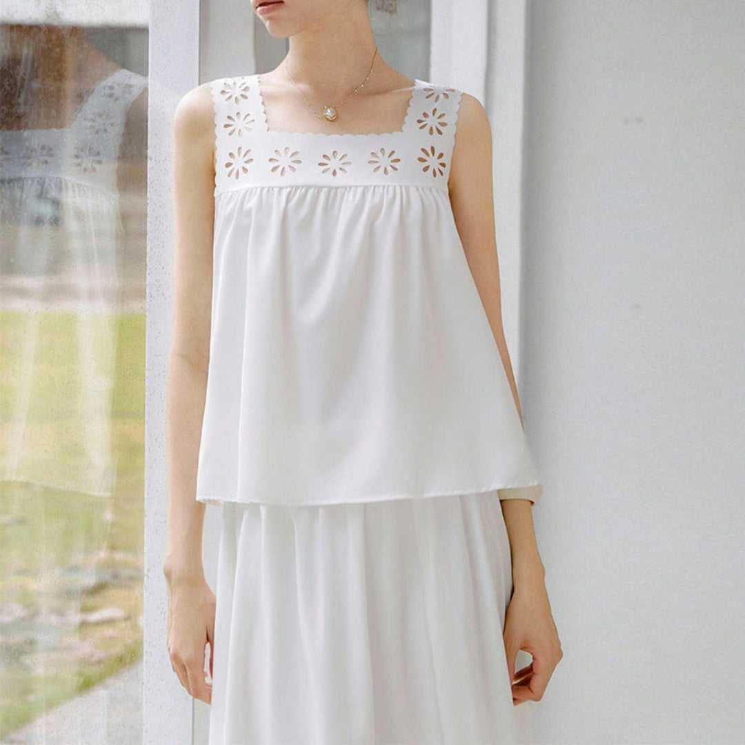 Artisio | Women Flow Lace Maxi Dress