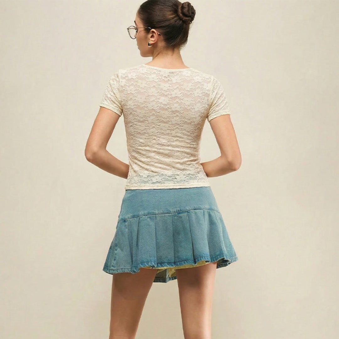 Artisio | Women Lace Ruched Top