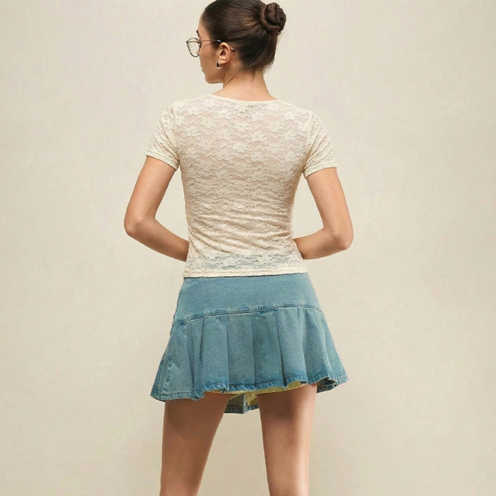 Artisio | Women Lace Ruched Top