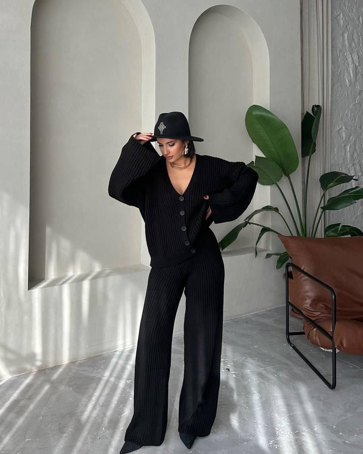 Artisio | Women Loose Fit Knit Set