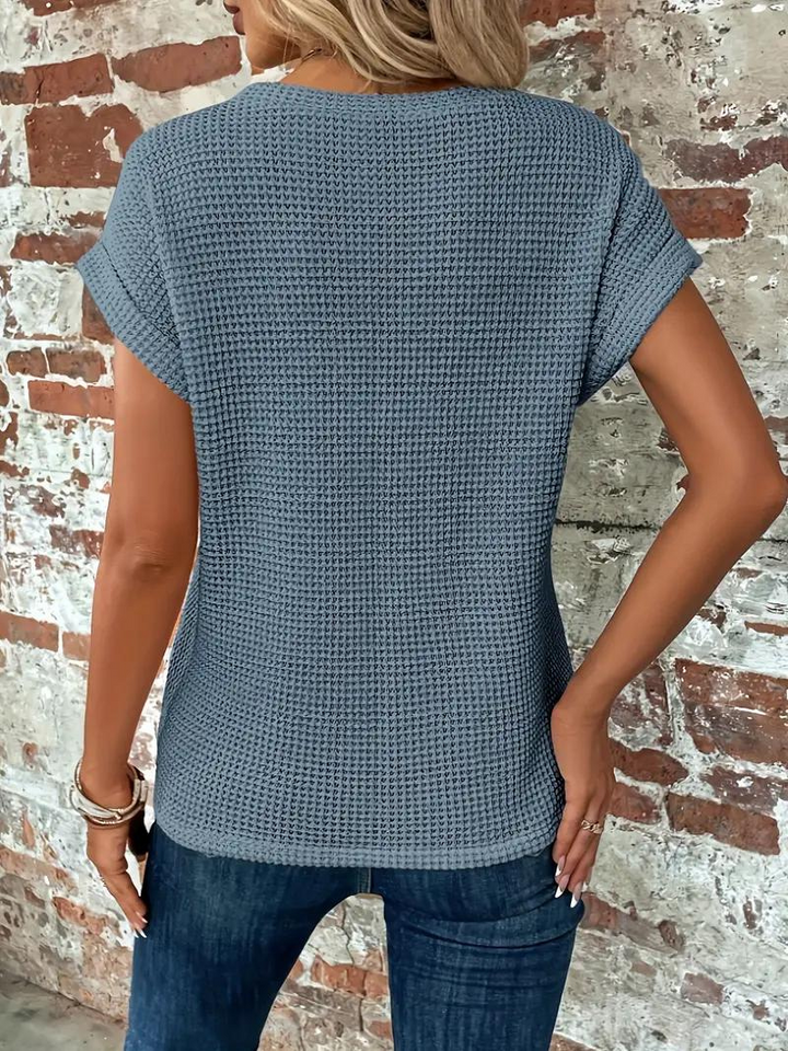 Artisio | Women Loose Fit Knit T-Shirt