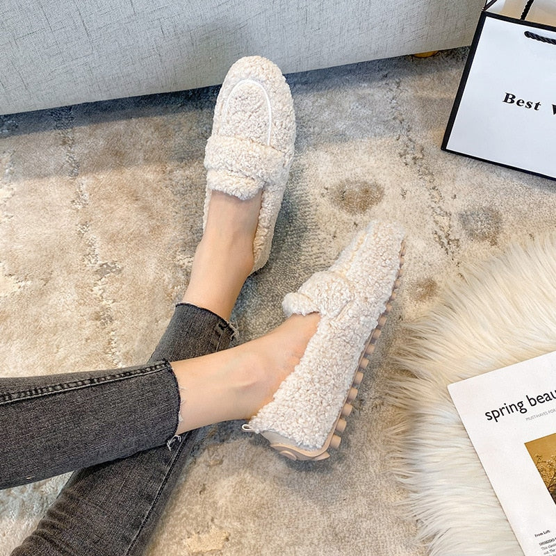 Artisio | Women Orthopedic Fleece Loafers