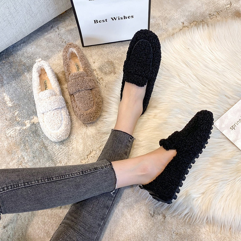 Artisio | Women Orthopedic Fleece Loafers