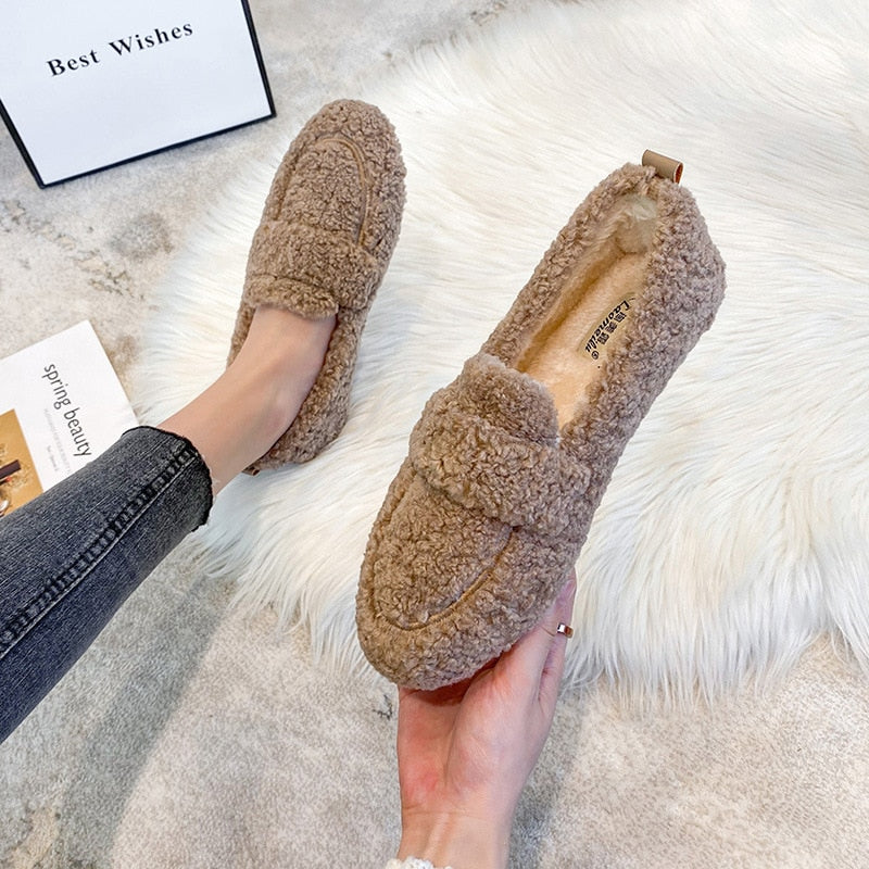 Artisio | Women Orthopedic Fleece Loafers