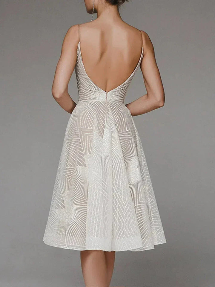 Artisio | Women Radiant Line Midi Dress