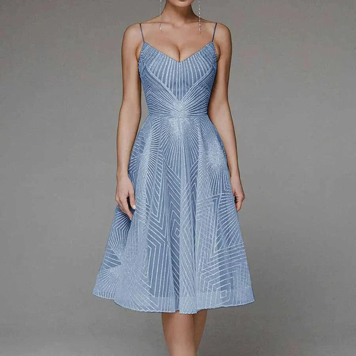 Artisio | Women Radiant Line Midi Dress