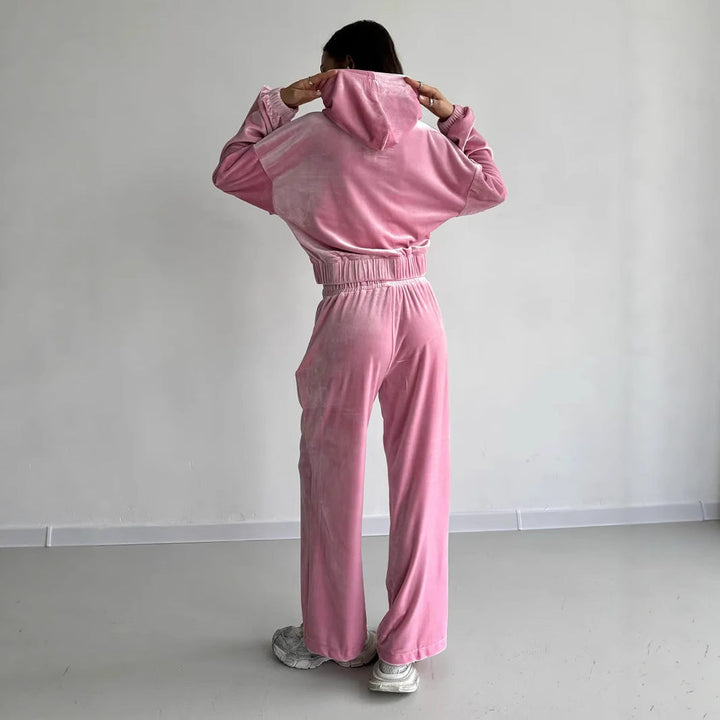 Artisio | Women Sleek Velvet Co Ord
