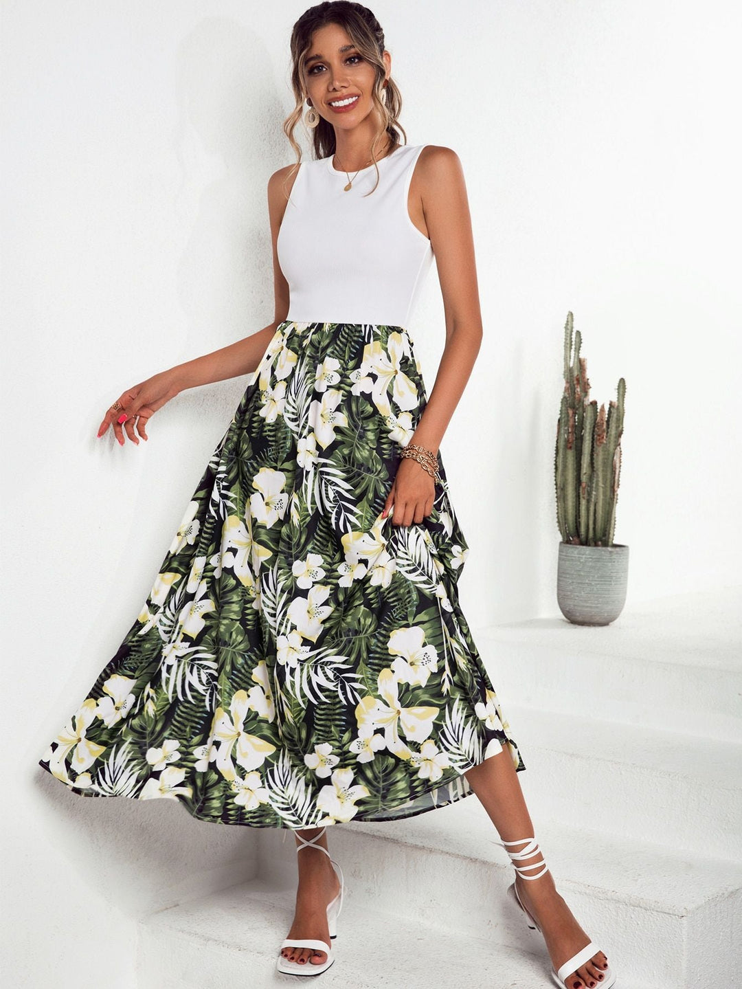 Artisio | Women Tropical Print Maxi Dress