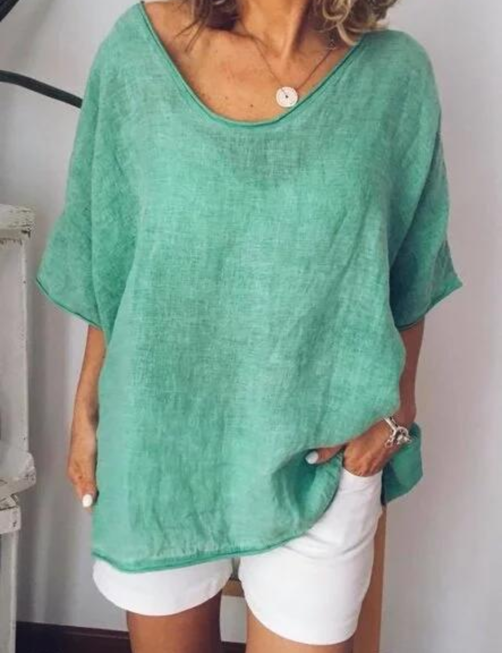 Artisio | Women V Neck Top