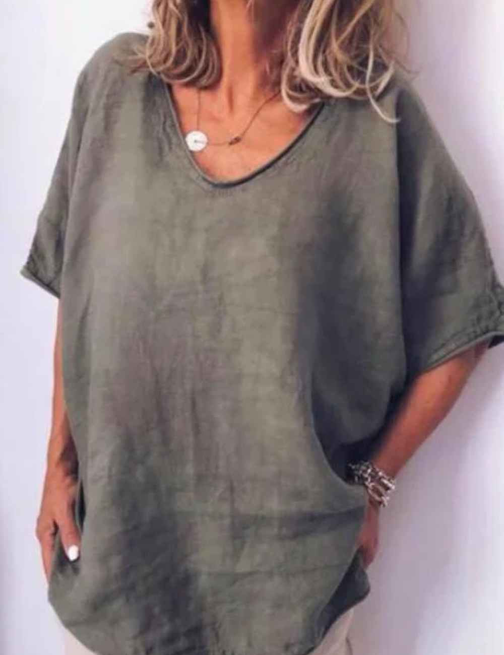 Artisio | Women V Neck Top
