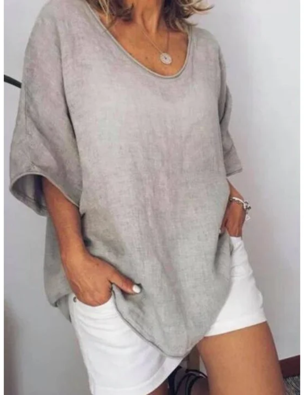 Artisio | Women V Neck Top