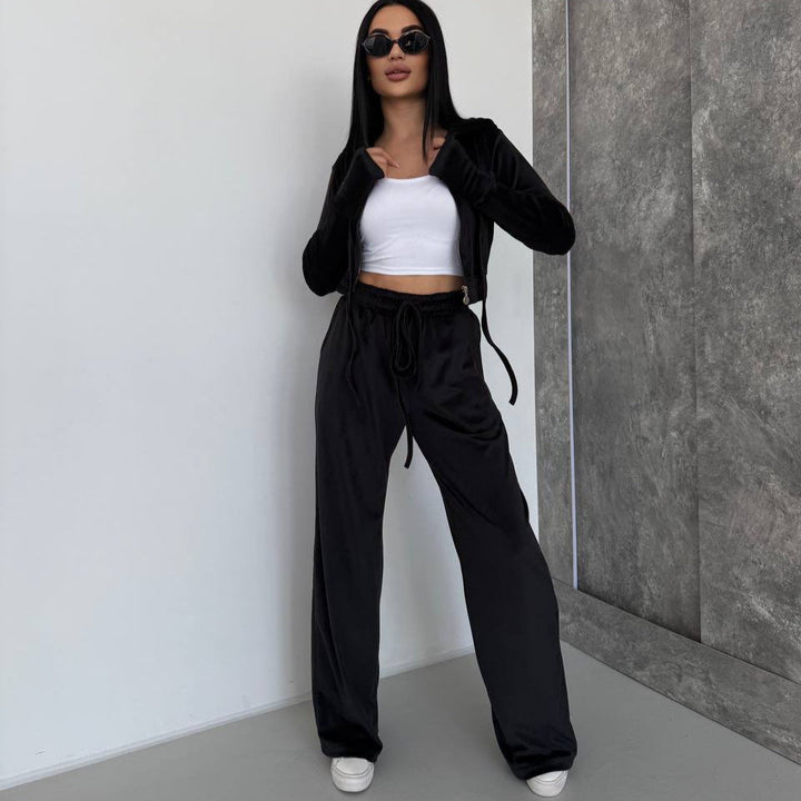 Artisio | Women Velvet Cropped Hoodie Set