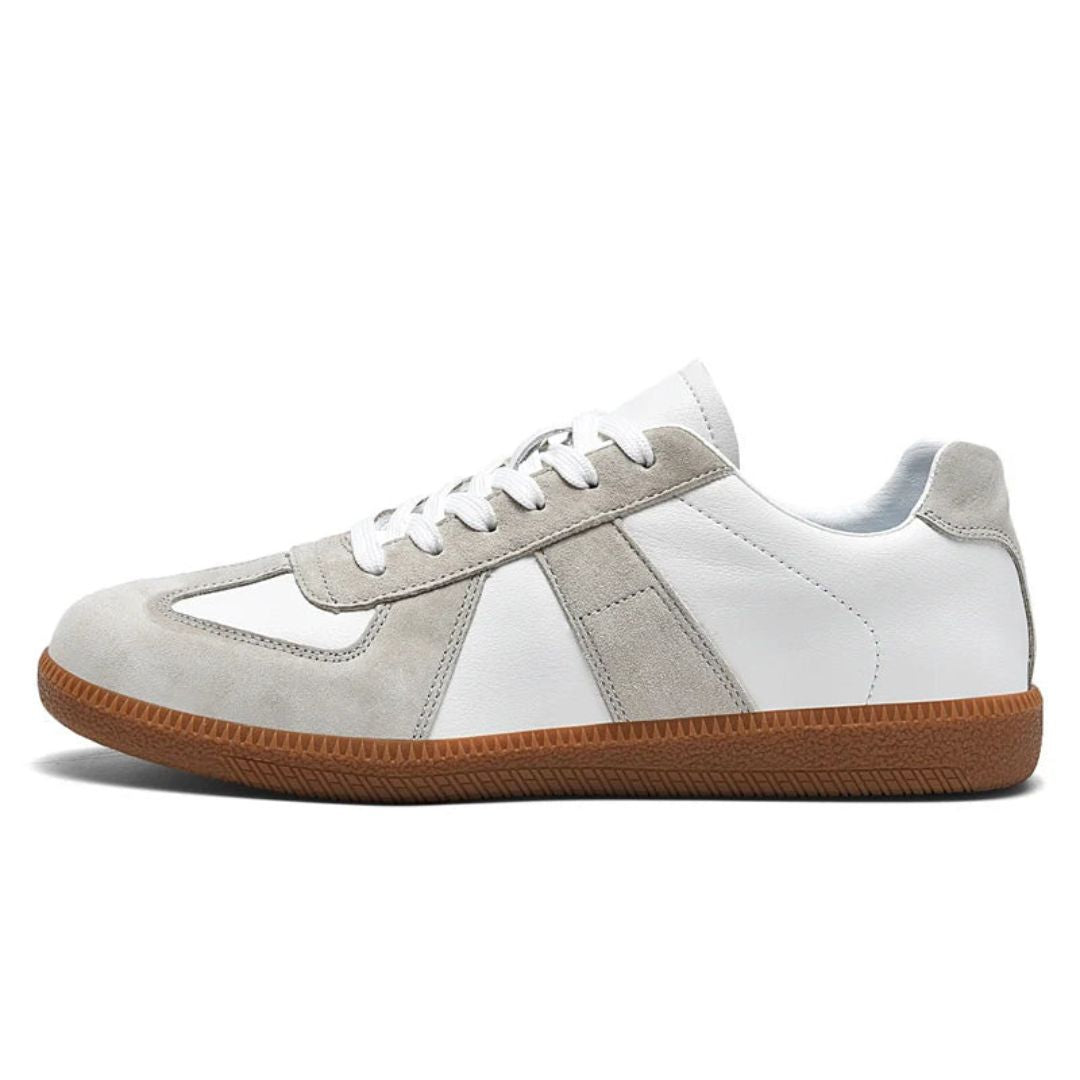 Beckett Classic Sneakers
