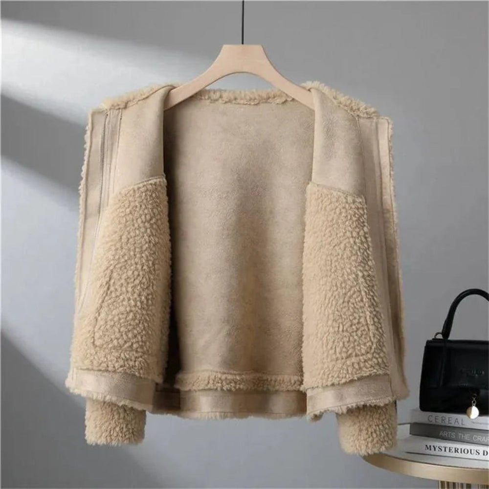 Cadence Lambswool Collar Coat Artisio