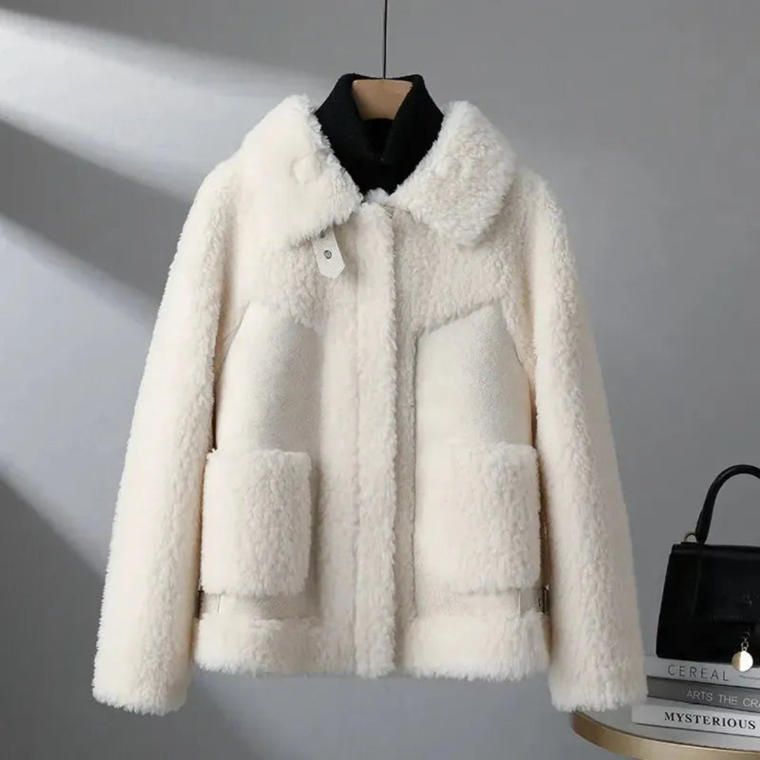 Cadence Lambswool Collar Coat Artisio