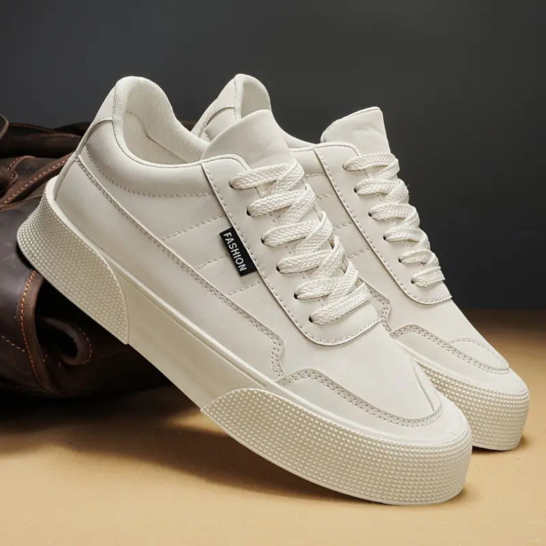Carl Classic Lace-Up Skate Sneakers Artisio