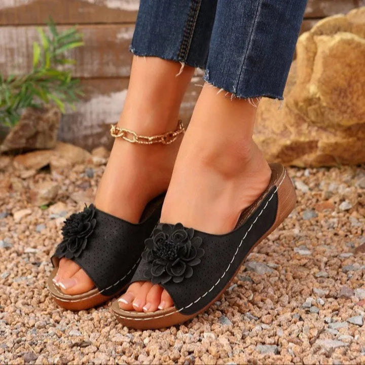 Carla Open-Toe Slip-On Floral Wedge Sandals Artisio