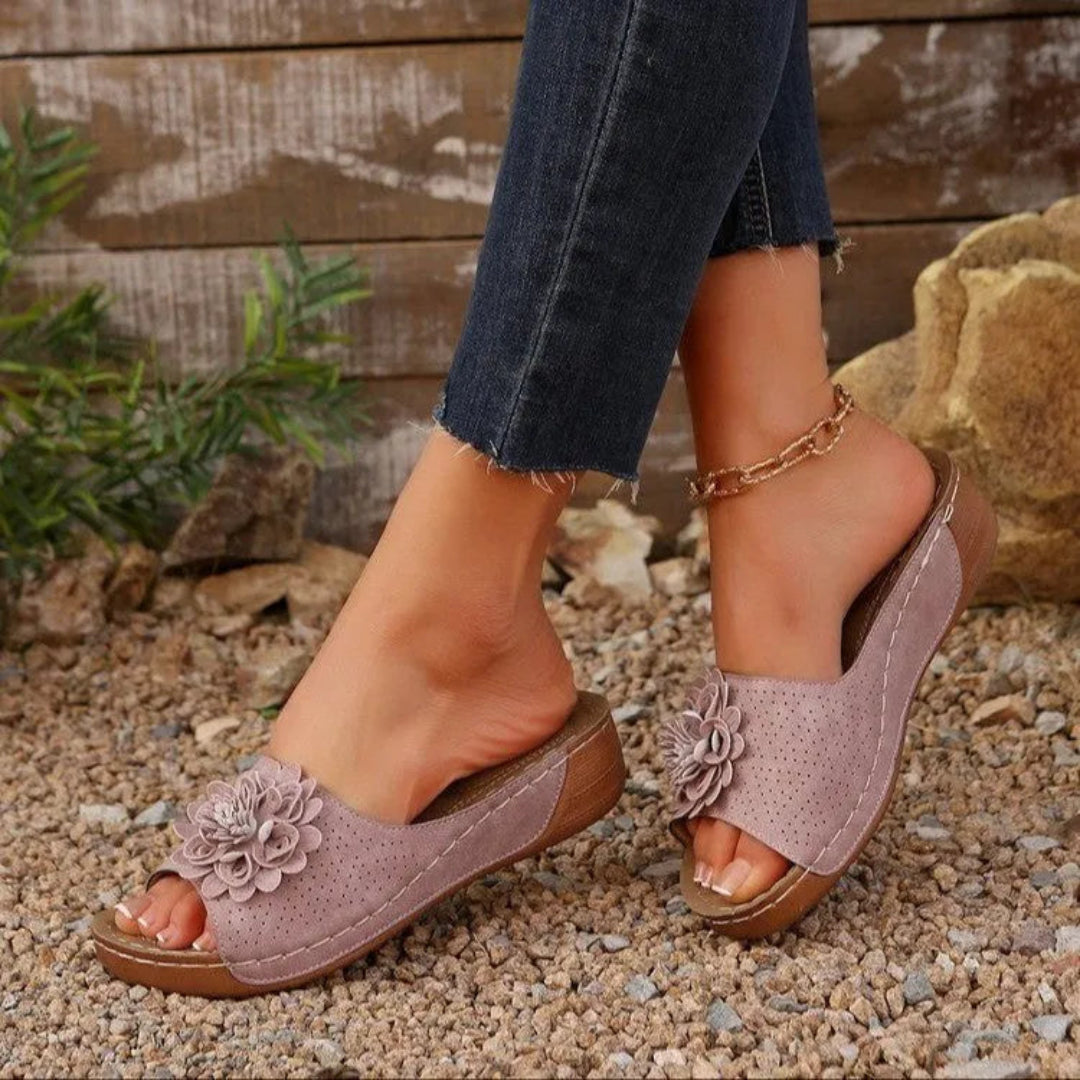 Carla Open-Toe Slip-On Floral Wedge Sandals Artisio