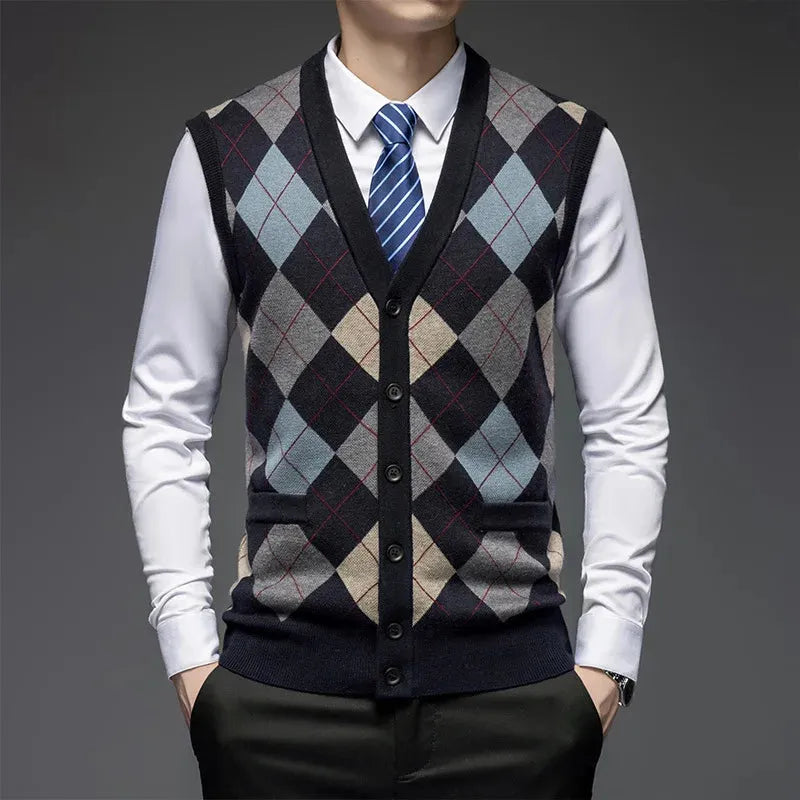 Classic Argyle Knit Wool Vest Artisio