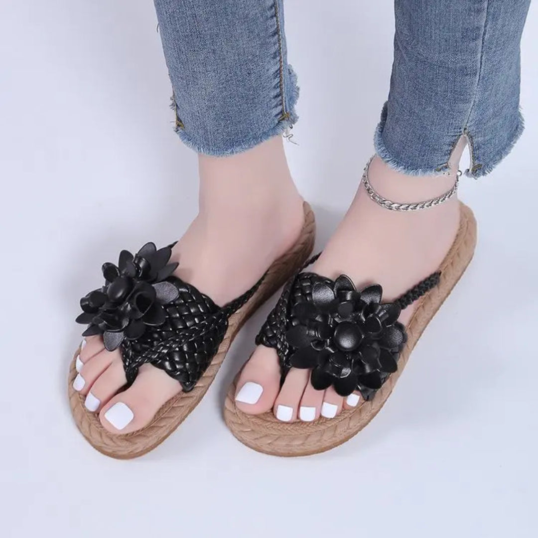 Daisy Bloom Woven Slip-On Sandals Artisio