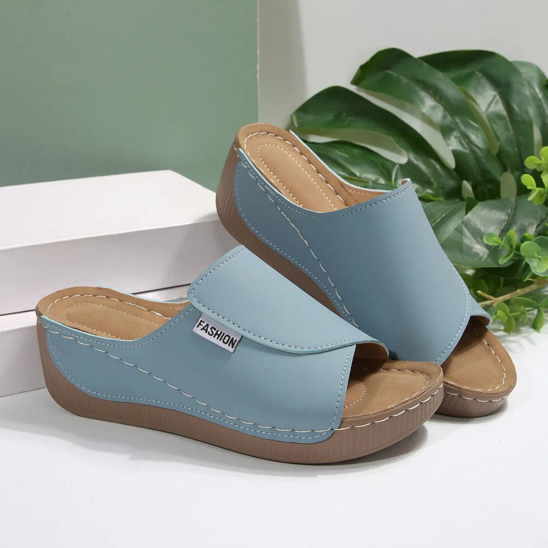 Erica Open-Toe Slip-On Cushioned Sandals Artisio